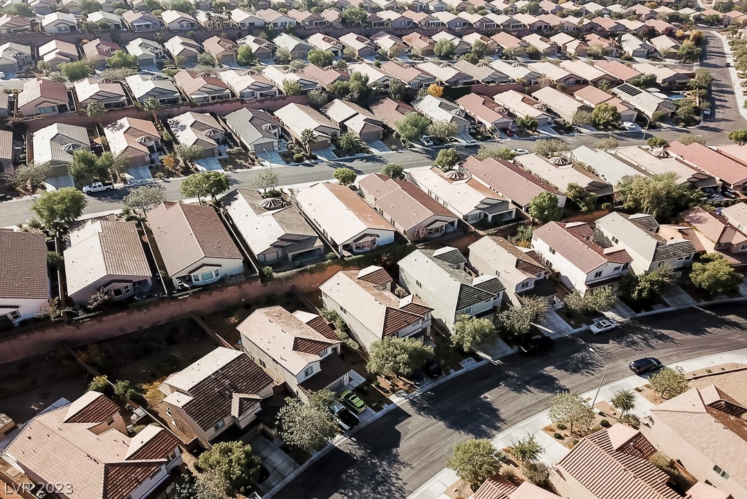 2629 Rue Montpellier Avenue Henderson, NV 89044 - Photo 41 of 50