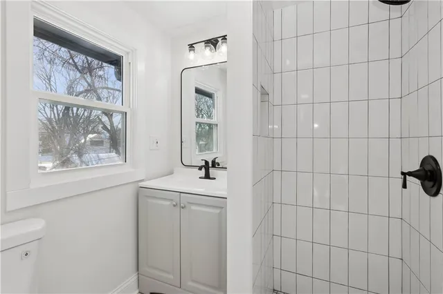 $475,000 | 829 West 39th Terrace, Kansas City, MO 64111