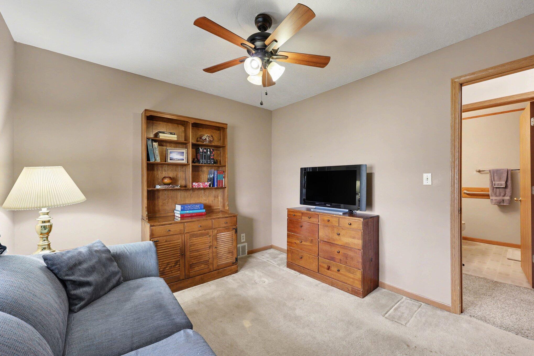 6795 Hack Road Saline, MI 48176 - Photo 16 of 24 011_file_1625