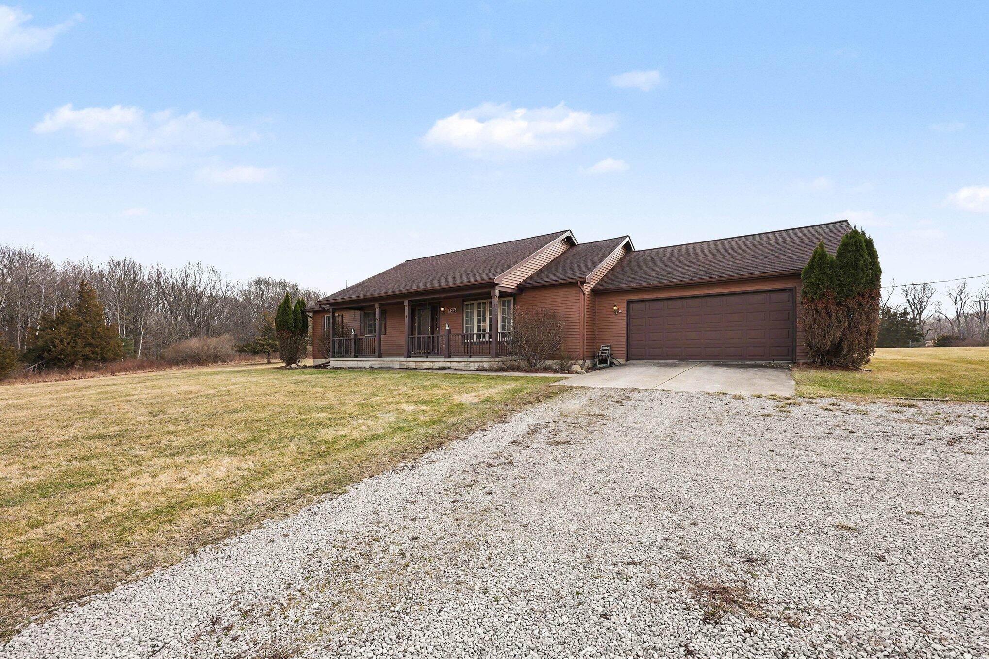 6795 Hack Road Saline, MI 48176 - Photo 23 of 24 002_file_2637