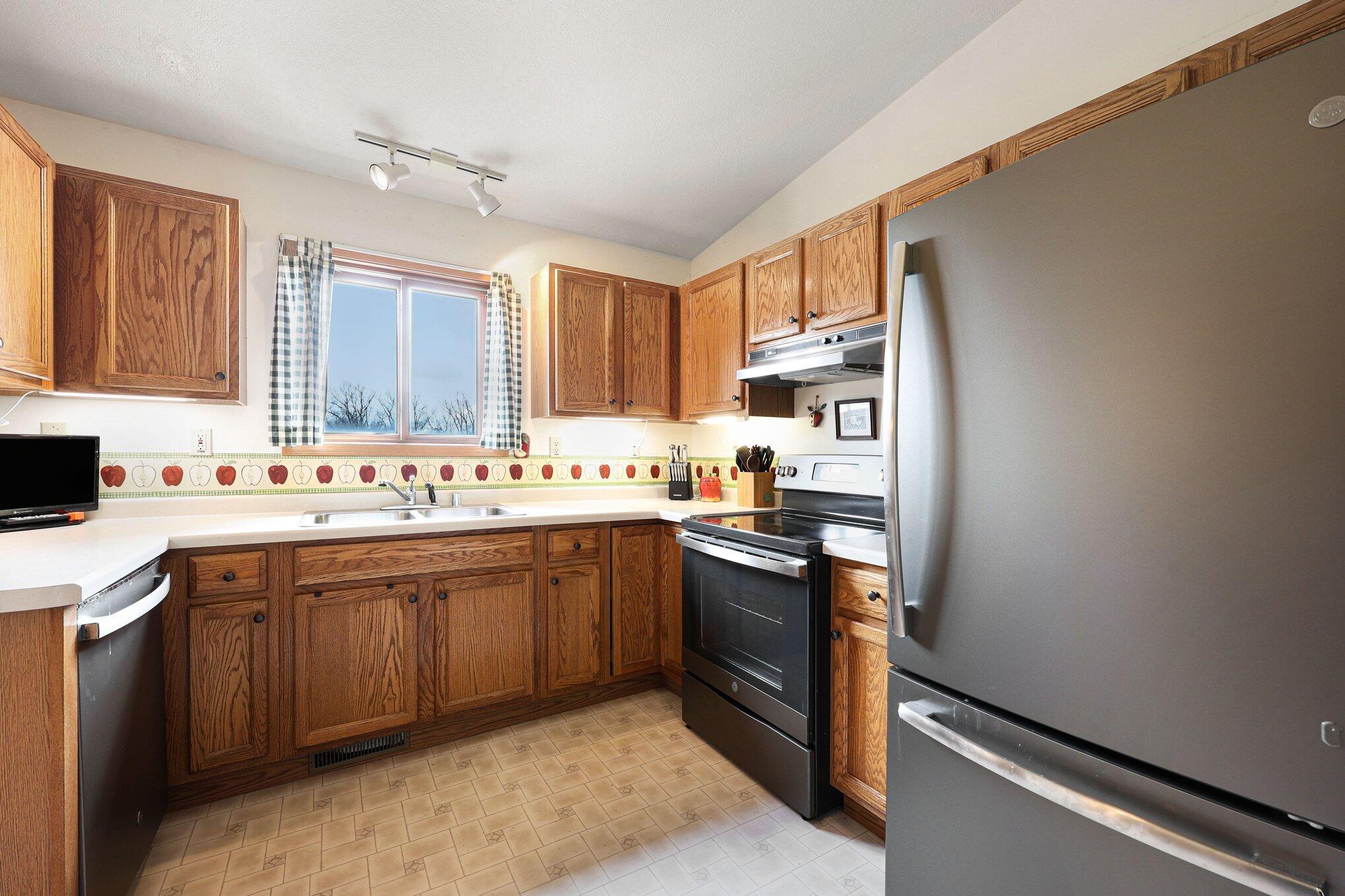 6795 Hack Road Saline, MI 48176 - Photo 7 of 24 008_file_8081