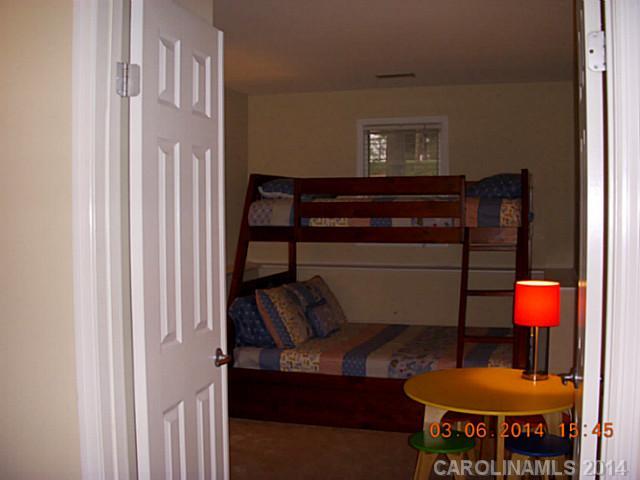20119 Henderson Road, Unit H Cornelius, NC 28031 - Photo 11 of 16 Gallery Image 11