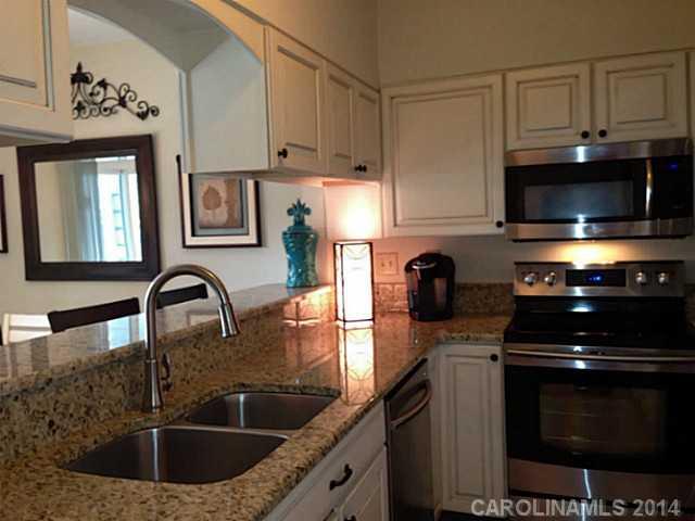 20119 Henderson Road, Unit H Cornelius, NC 28031 - Photo 3 of 16 Gallery Image 3