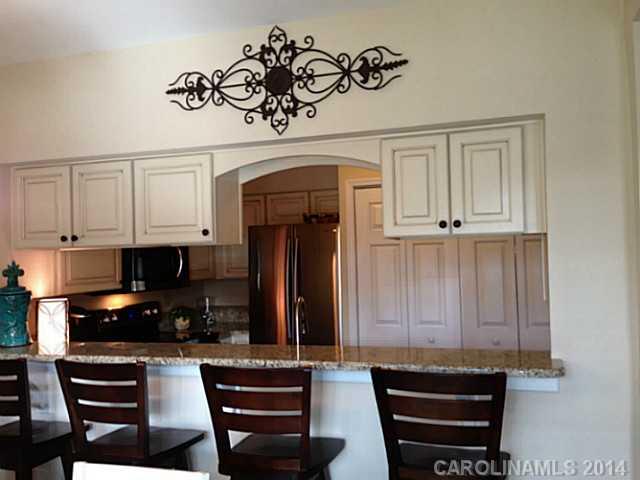 20119 Henderson Road, Unit H Cornelius, NC 28031 - Photo 4 of 16 Gallery Image 4