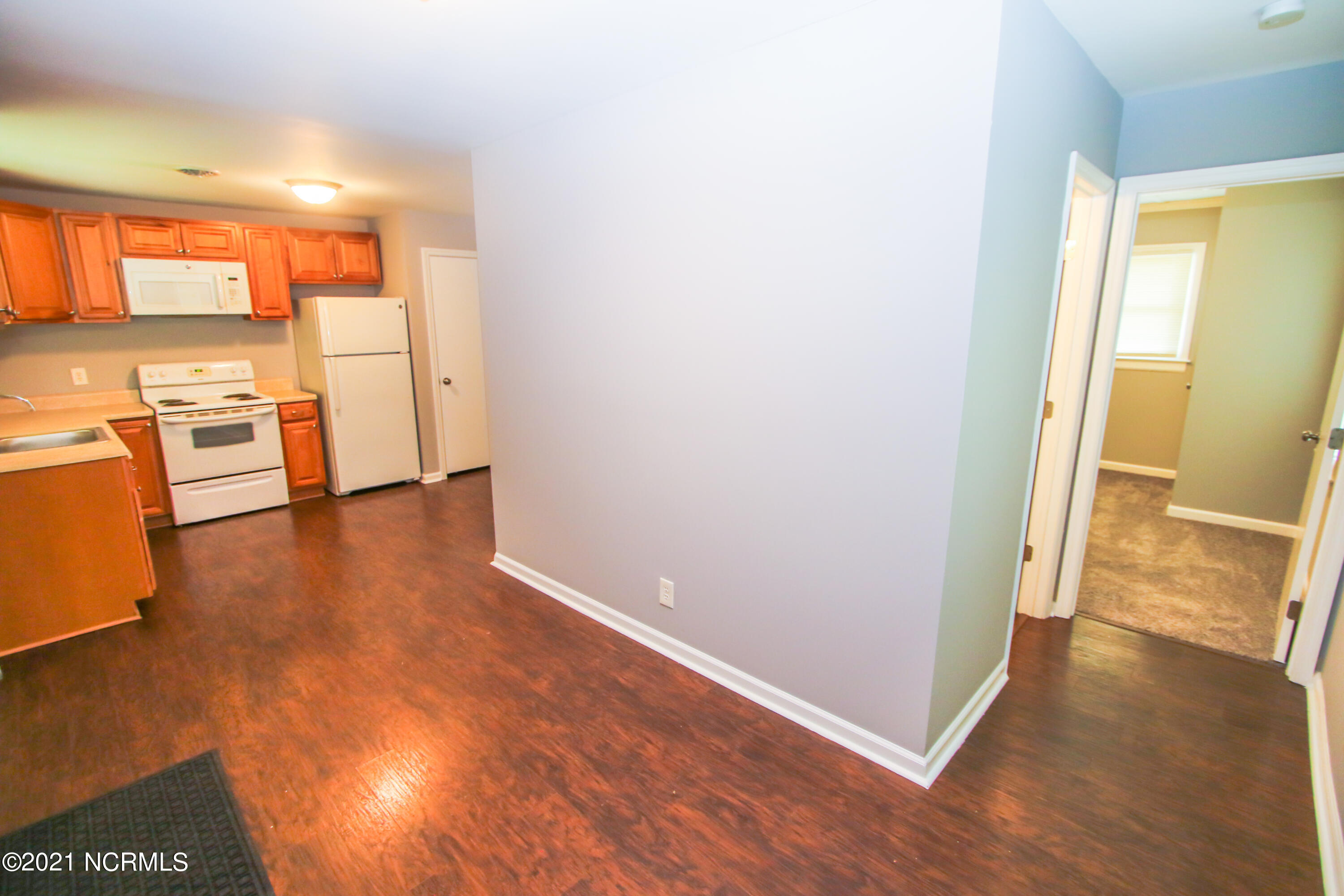 109 Arnold Road Jacksonville, NC 28546 - Photo 14 of 23 LJ7A1071