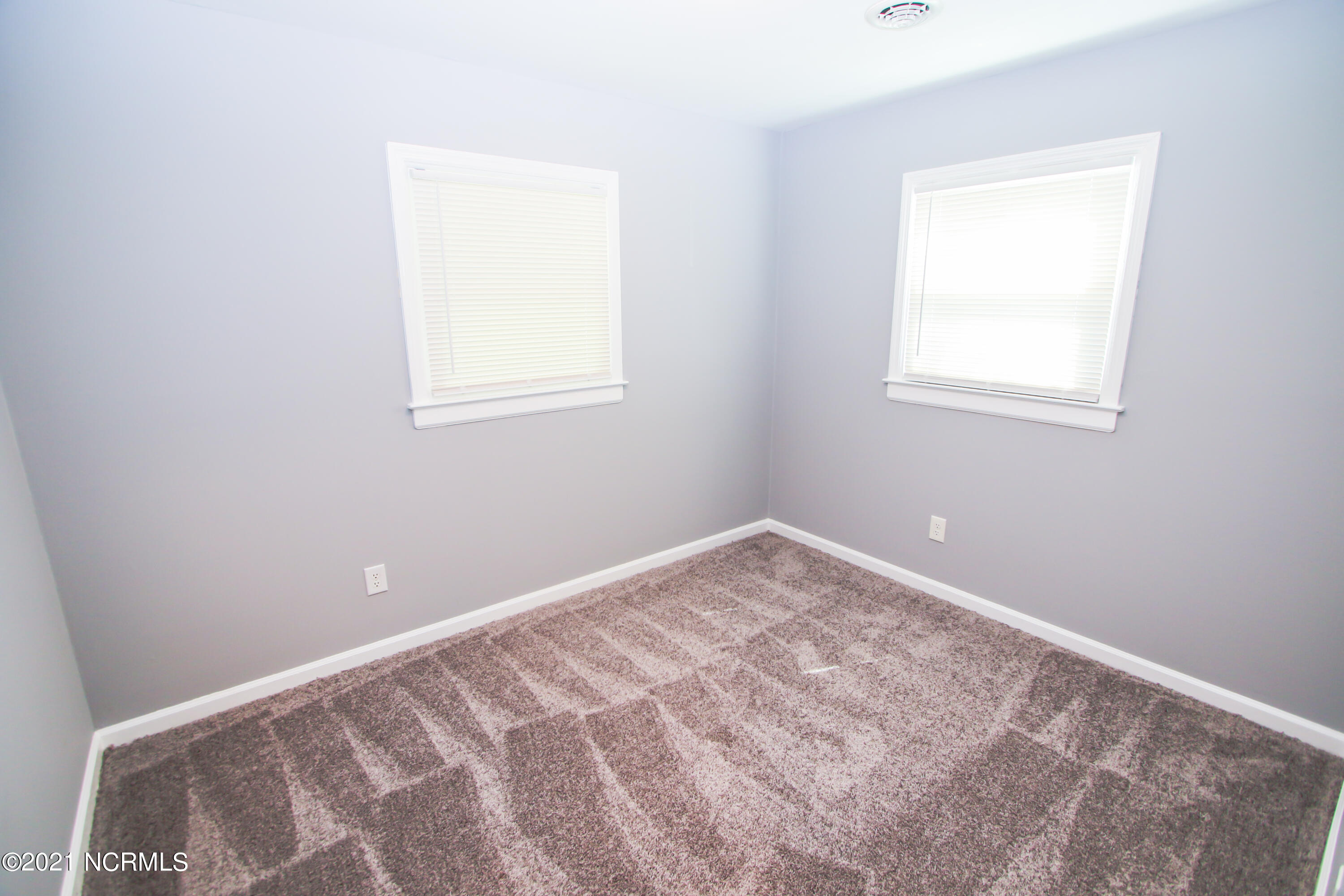 109 Arnold Road Jacksonville, NC 28546 - Photo 20 of 23 LJ7A1081