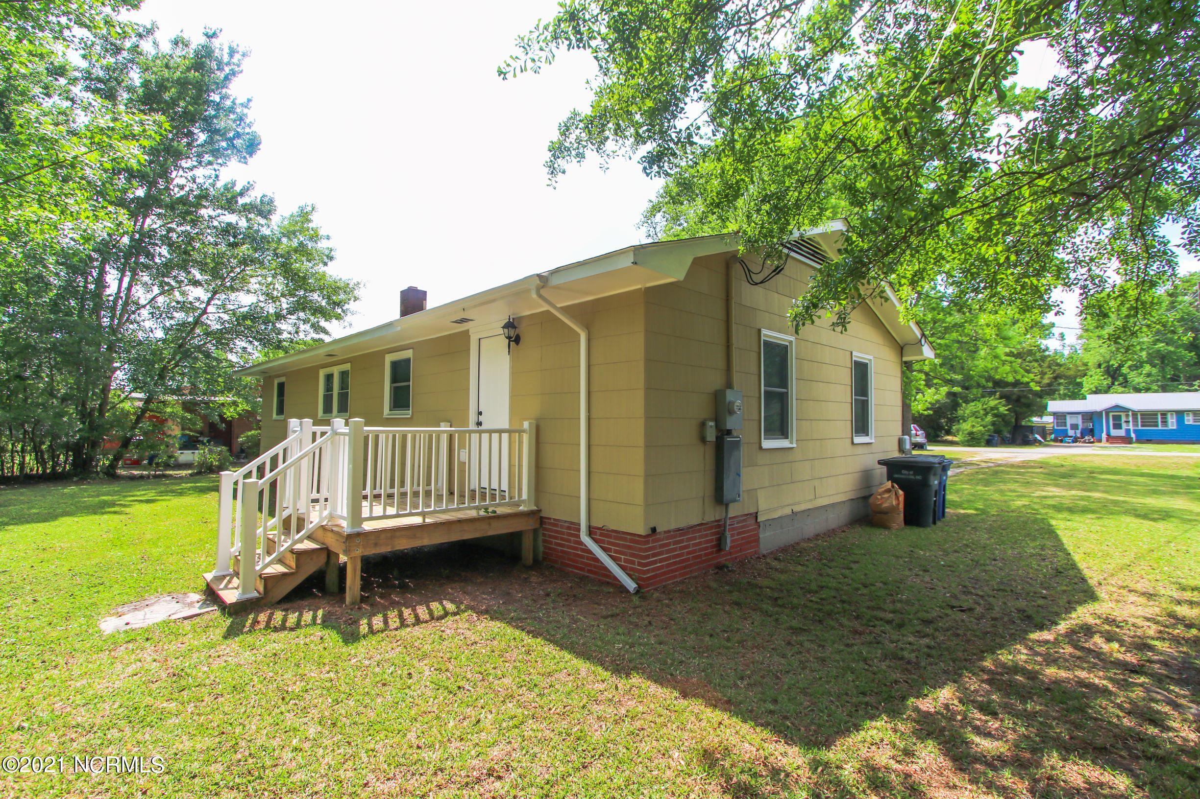 109 Arnold Road Jacksonville, NC 28546 - Photo 21 of 23 LJ7A1055_small