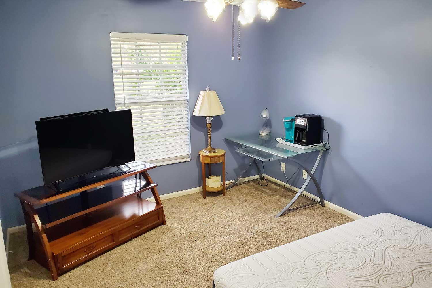 127 Nottingham Road Royal Palm Beach, FL 33411 - Photo 11 of 26 Crestwood Bedroom 3