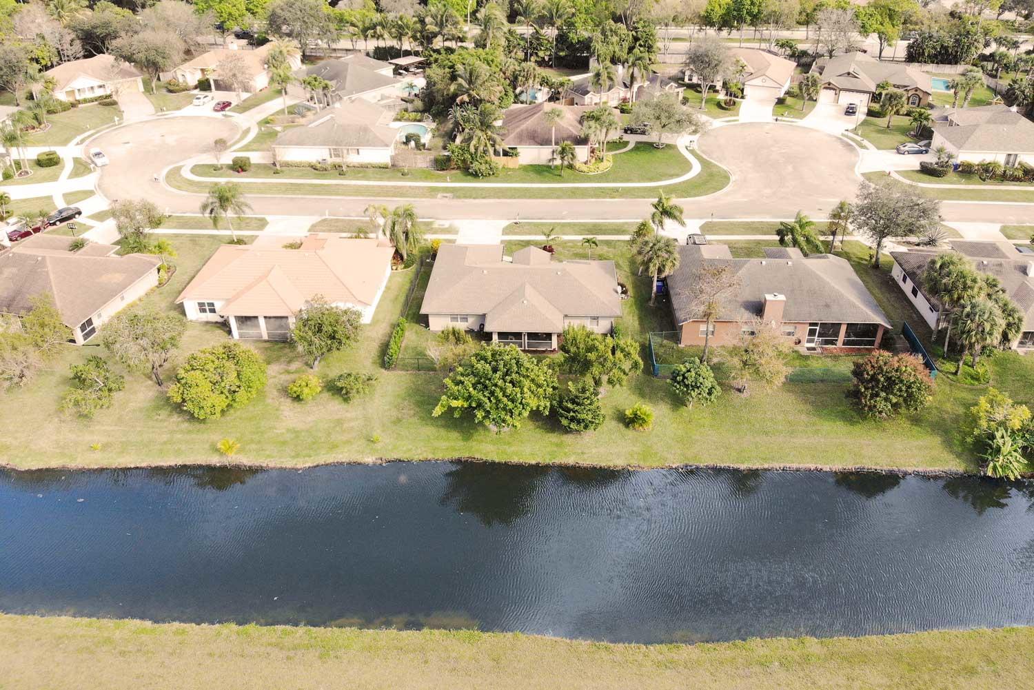 127 Nottingham Road Royal Palm Beach, FL 33411 - Photo 16 of 26 Crestwood Back Water