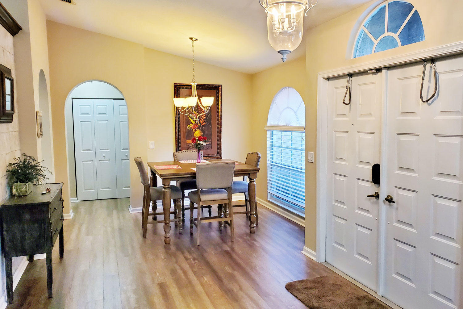 127 Nottingham Road Royal Palm Beach, FL 33411 - Photo 20 of 26 Crestwood Dining Area