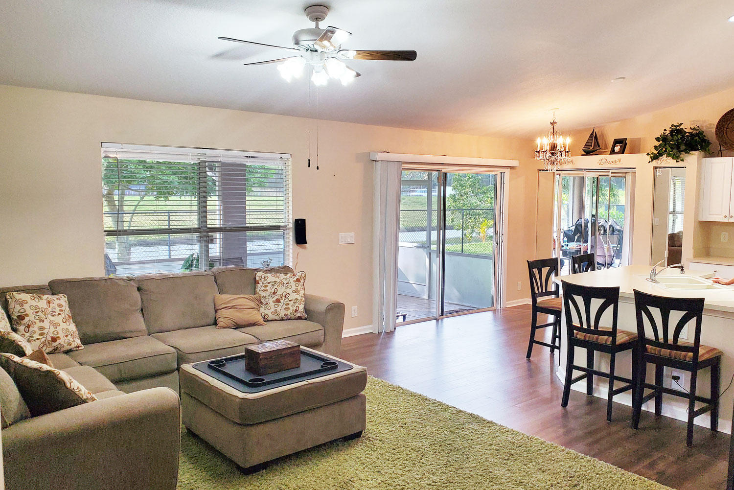 127 Nottingham Road Royal Palm Beach, FL 33411 - Photo 6 of 26 Crestwood Living Room