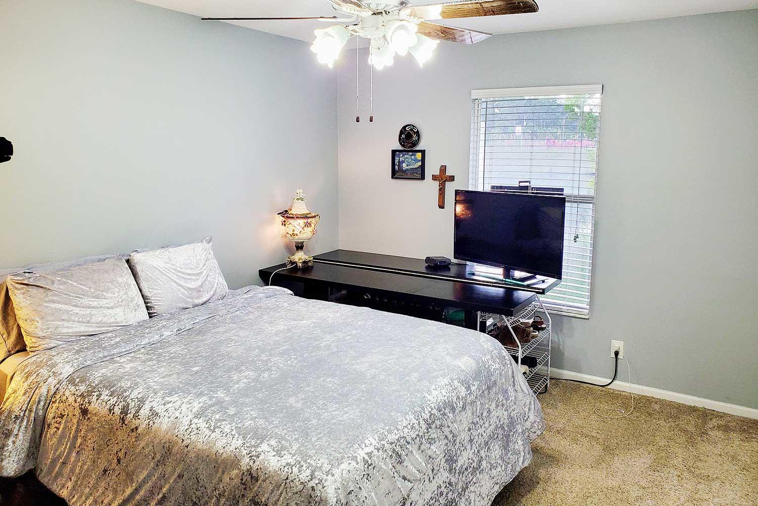 127 Nottingham Road Royal Palm Beach, FL 33411 - Photo 10 of 26 Crestwood Bedroom 2