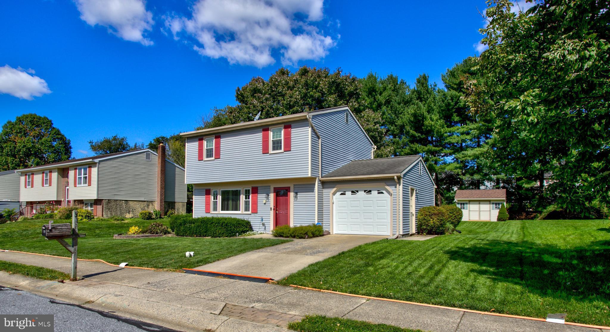 312 Partridge Drive Lititz, PA 17543 - Photo 3 of 36