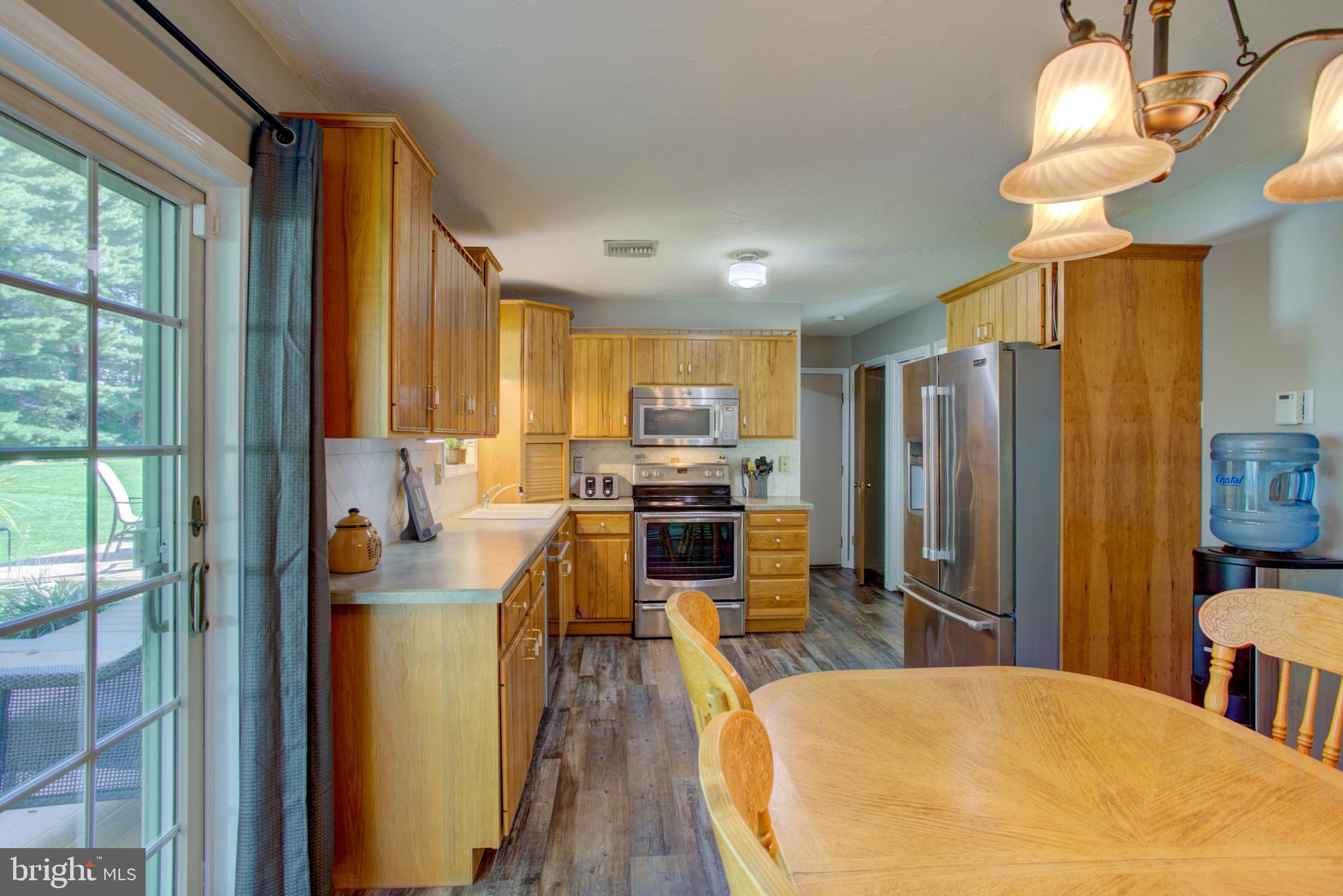 312 Partridge Drive Lititz, PA 17543 - Photo 10 of 36