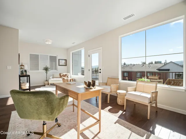 $750,000 | 1031 East RR Avenue, Post Falls, ID 83854