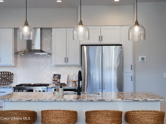 $750,000 | 1031 East RR Avenue, Post Falls, ID 83854