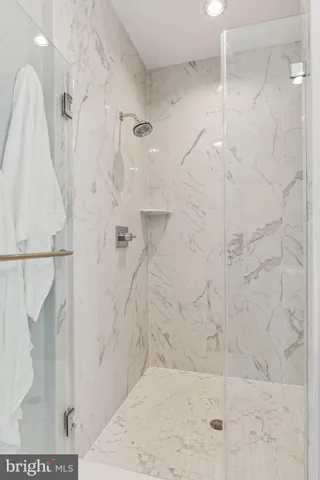 $979,000 | 8091 Red Hook Street, Rockville, MD 20855