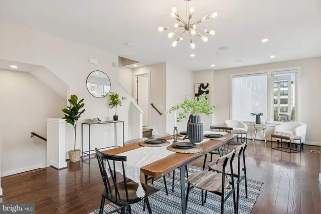 $979,000 | 8091 Red Hook Street, Rockville, MD 20855