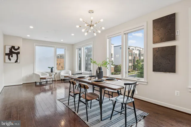 $979,000 | 8091 Red Hook Street, Rockville, MD 20855