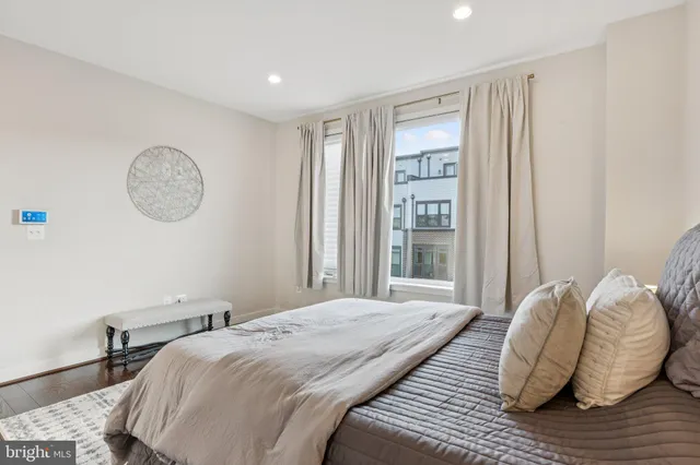 $979,000 | 8091 Red Hook Street, Rockville, MD 20855