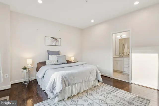 $979,000 | 8091 Red Hook Street, Rockville, MD 20855