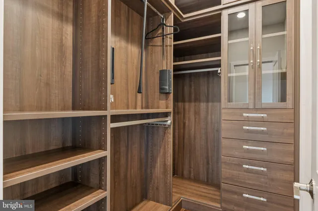 $979,000 | 8091 Red Hook Street, Rockville, MD 20855