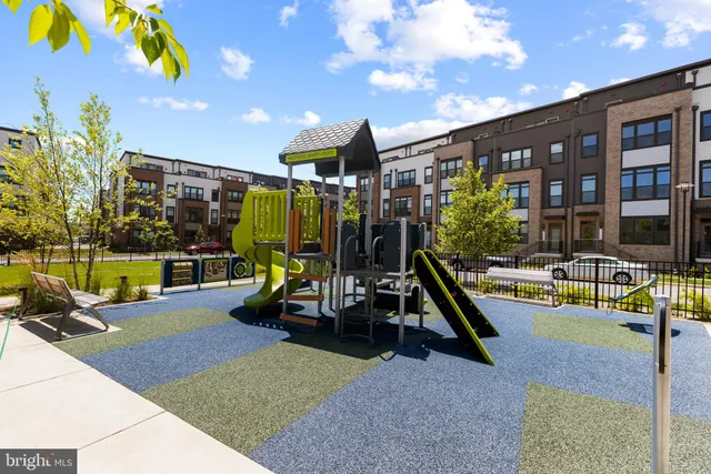 $979,000 | 8091 Red Hook Street, Rockville, MD 20855