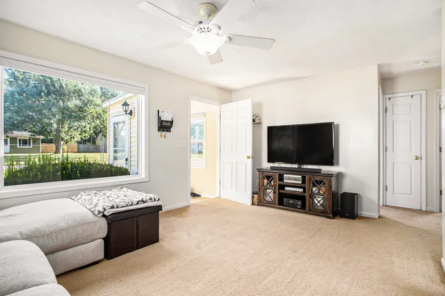 $159,999 | 134 Creekview Drive, Battle Creek, MI 49037