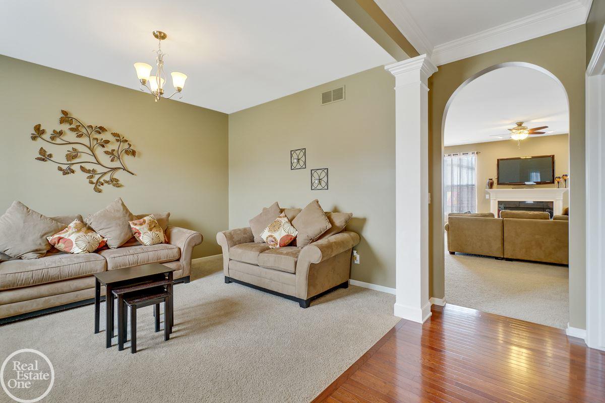 3711 Connors Drive Rochester Hills, MI 48307 - Photo 7 of 33