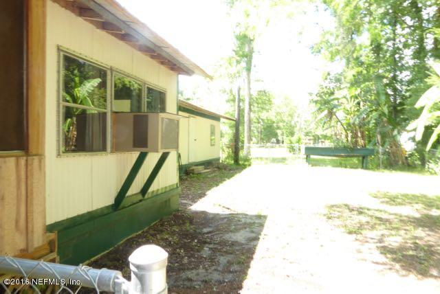 133 Edgewater Road Satsuma, FL 32189 - Photo 11 of 22 P1070503