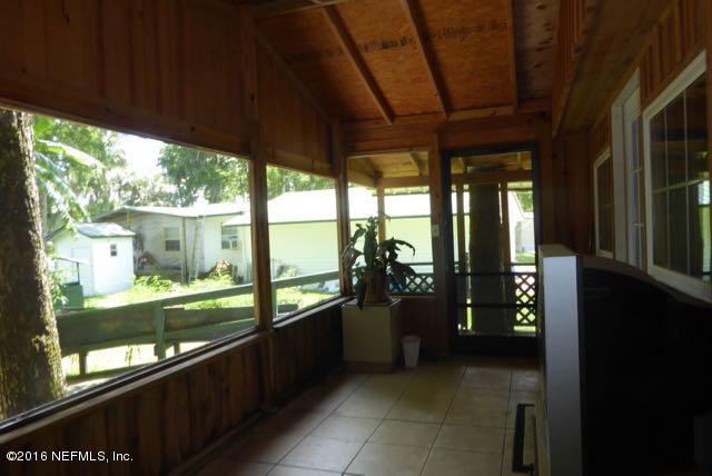 133 Edgewater Road Satsuma, FL 32189 - Photo 15 of 22 P1070513