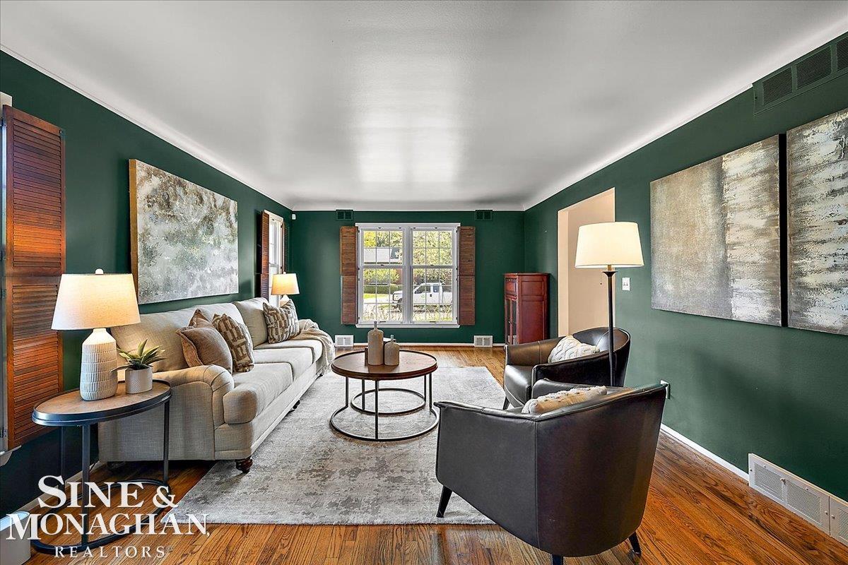 40 Warner Road Grosse Pointe Farms, MI 48236 - Photo 21 of 51