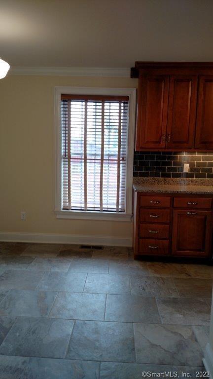 1 Hamilton Street, Unit 3 New London, CT 06320 - Photo 12 of 35
