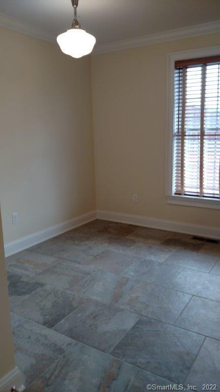 1 Hamilton Street, Unit 3 New London, CT 06320 - Photo 17 of 35