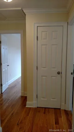 $2,300 | 1 Hamilton Street, Unit 3, New London, CT 06320