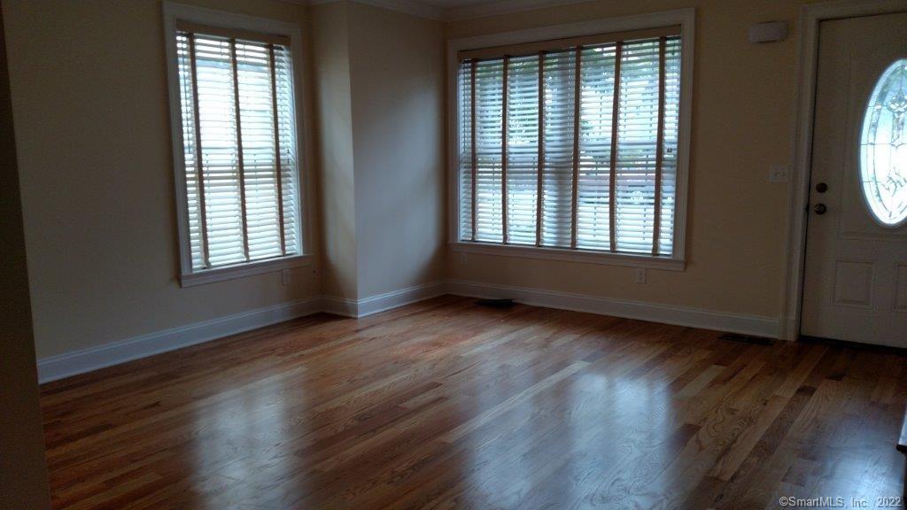 1 Hamilton Street, Unit 3 New London, CT 06320 - Photo 4 of 35