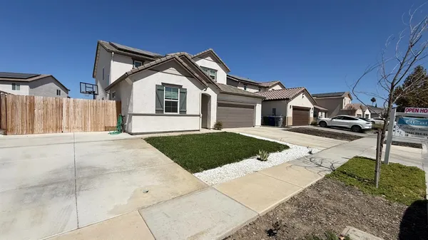 $639,000 | 2044 Edwards Street, Los Banos, CA 93635