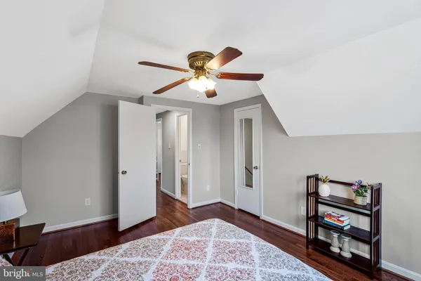 $889,000 | 8806 Cromwell Drive, Springfield, VA 22151