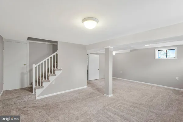 $889,000 | 8806 Cromwell Drive, Springfield, VA 22151