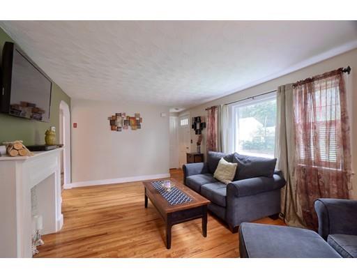 465 Foster Road Tewksbury, MA 01876 - Photo 13 of 34 Gallery Image 13