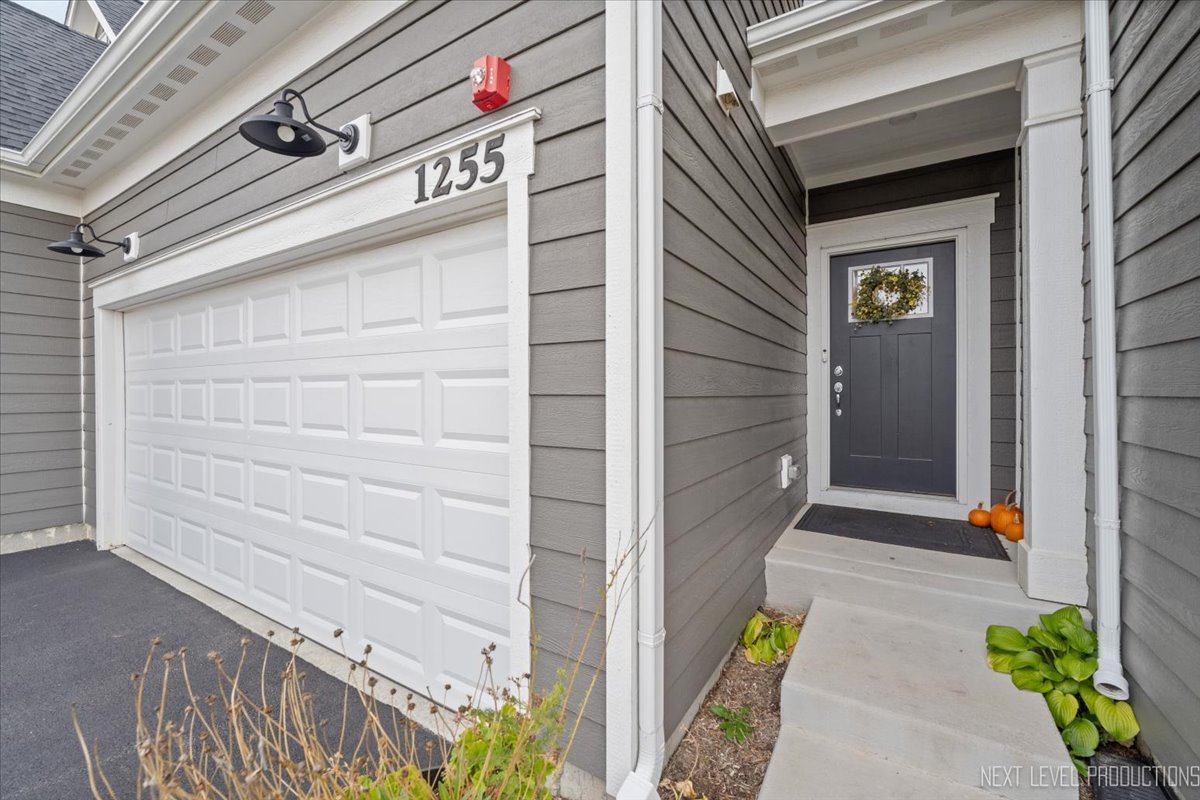 1255 Josiah Road Naperville, IL 60563 - Photo 2 of 39 a view of a door of the house