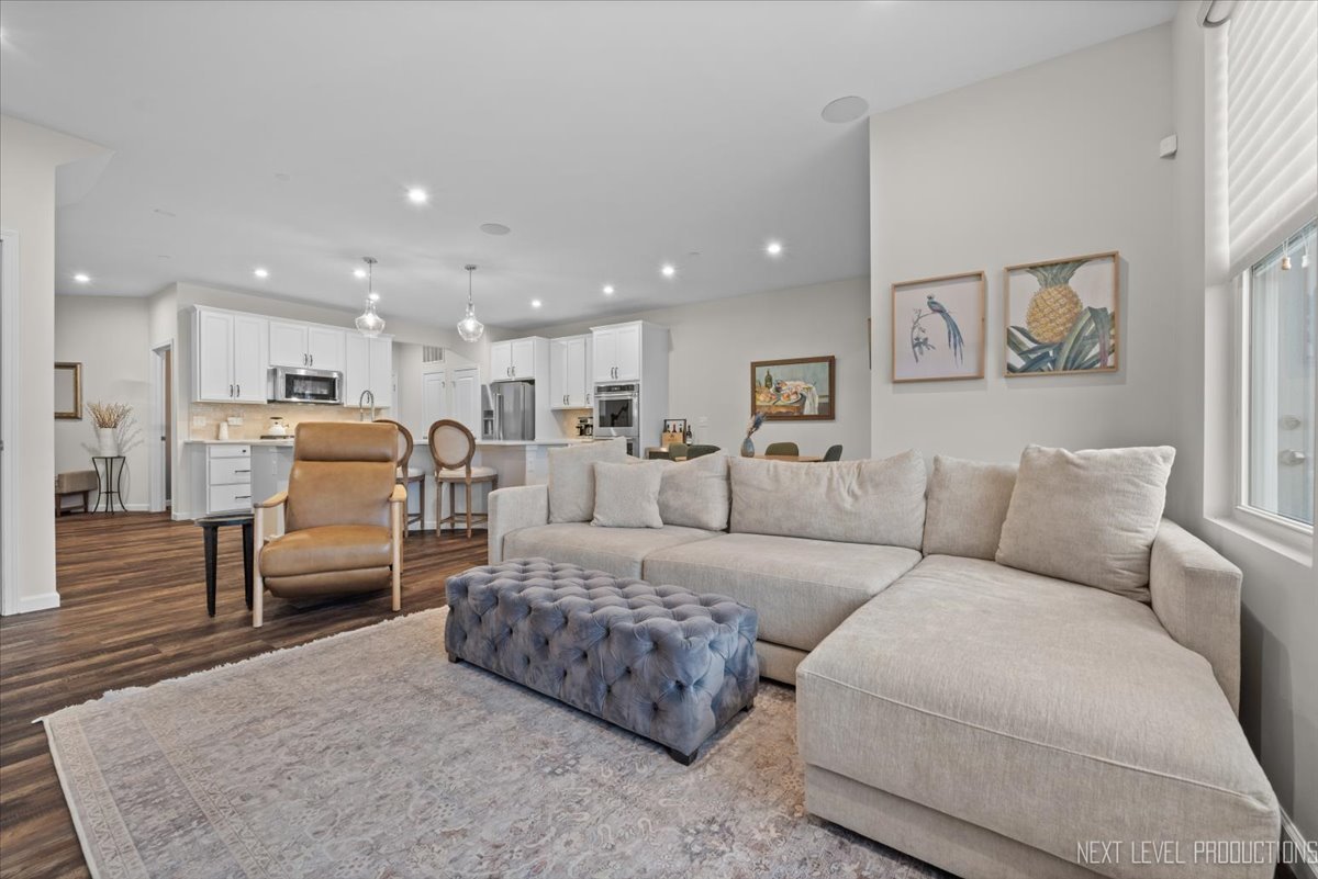 1255 Josiah Road Naperville, IL 60563 - Photo 8 of 39 a living room with furniture and a couch