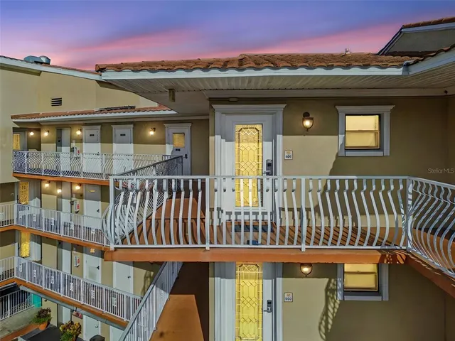 $200,000 | 1420 Bayshore Boulevard, Unit 402, Dunedin, FL 34698