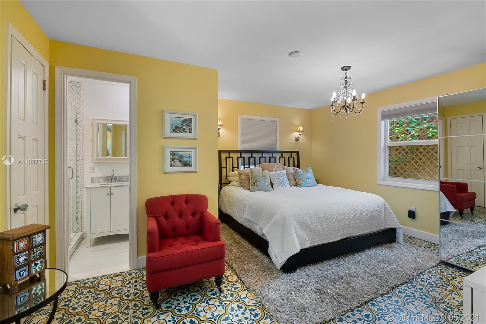 4715 North Bay Road Miami Beach, FL 33140 - Photo 17 of 48