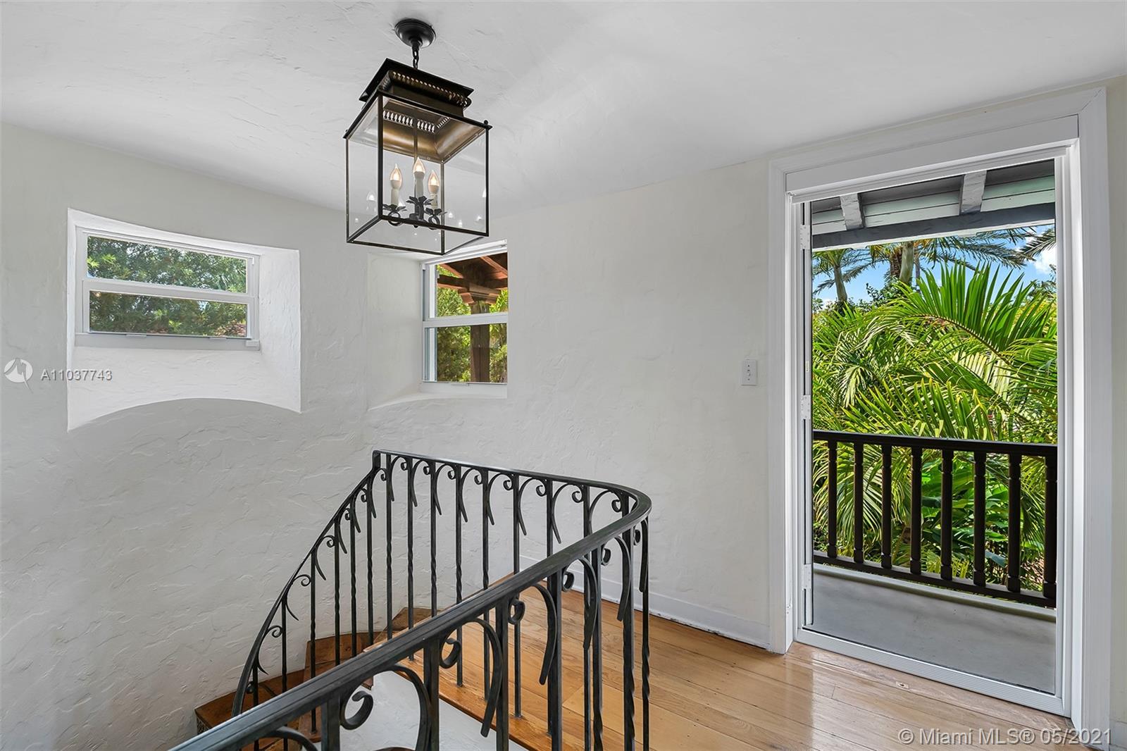 4715 North Bay Road Miami Beach, FL 33140 - Photo 27 of 48