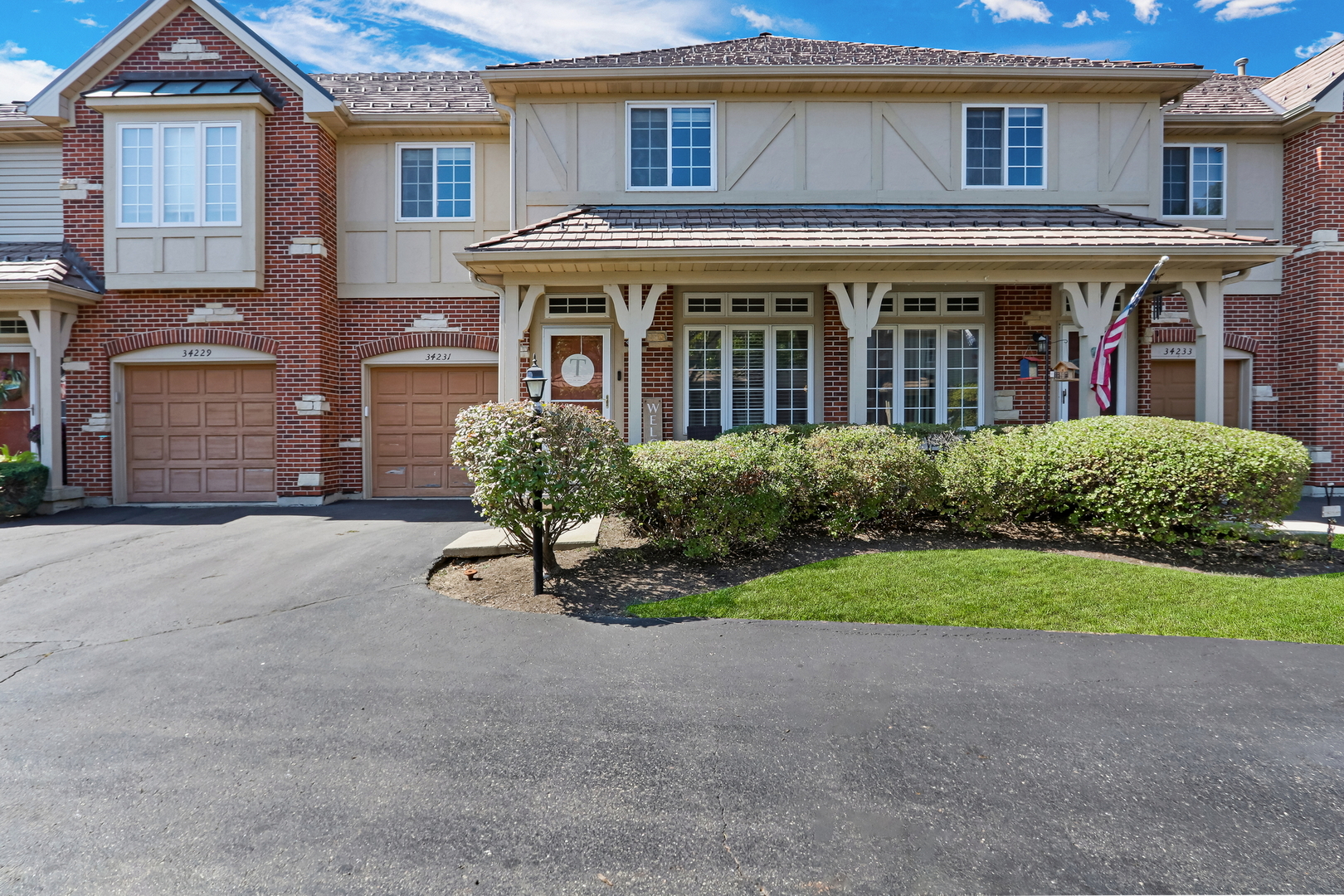 34231 Homestead Road Gurnee, IL 60031 - Photo 1 of 21