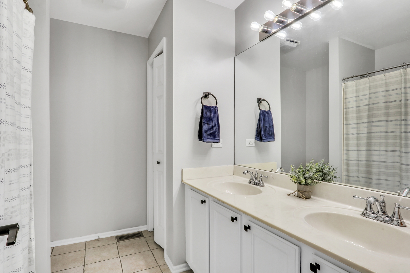 34231 Homestead Road Gurnee, IL 60031 - Photo 16 of 21