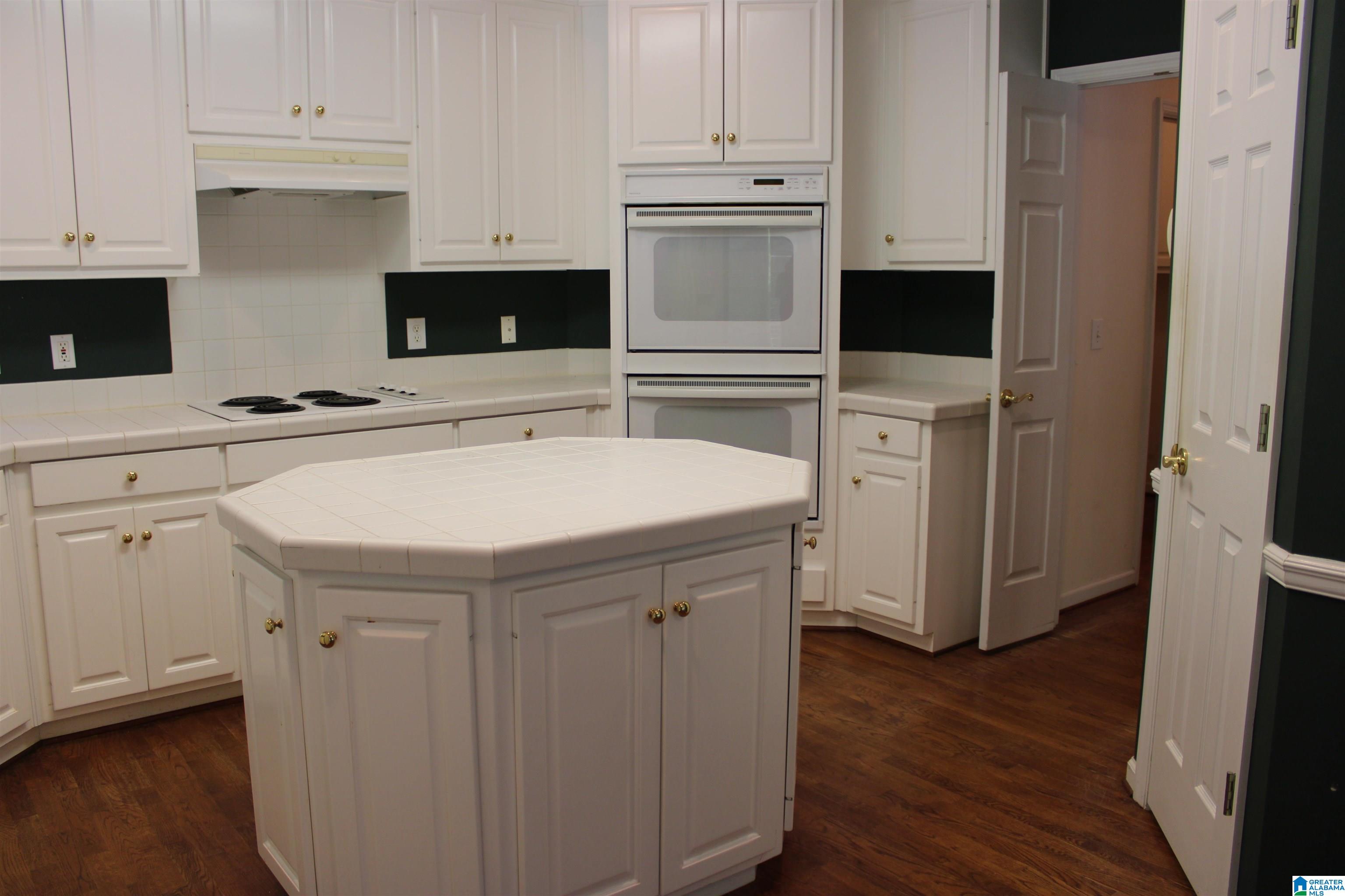 2328 Ridgeview Road Anniston, AL 36207 - Photo 11 of 34