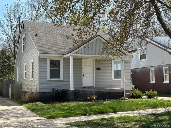$2,000 | 27626 Brettonwoods Street, Madison Heights, MI 48071