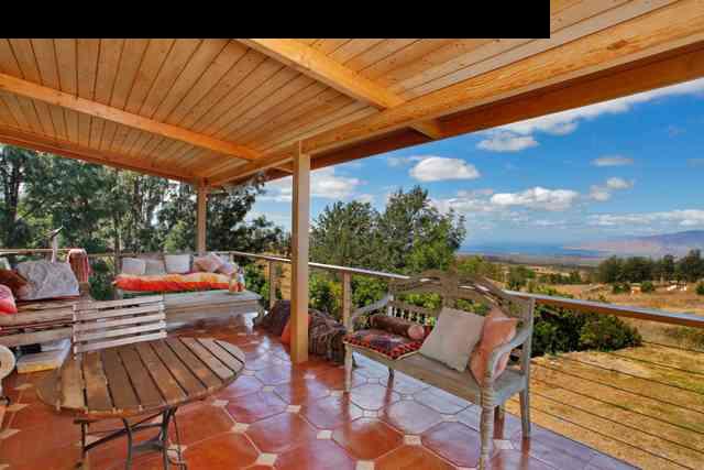 429 Omaopio Road Kula, HI 96790 - Photo 5 of 27 a view of deck with patio